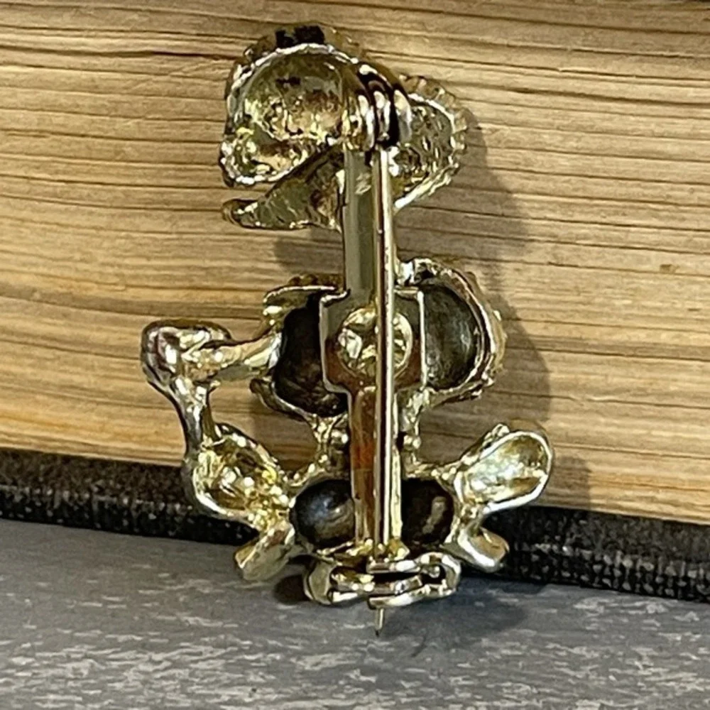 Vintage FRENCH POODLE PIN BROOCH W/ RED ENAMEL‎ 1 1/4